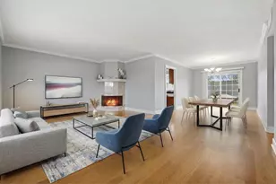 225 Wilmslow Ln, Schaumburg, IL 60194 - Photo 4