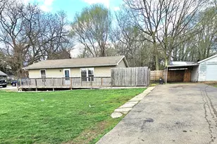 1100 S Lincoln Ave, Dixon, IL 61021 - Photo 4