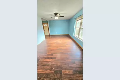 1100 S Lincoln Avenue, Dixon, IL 61021 - Photo 8
