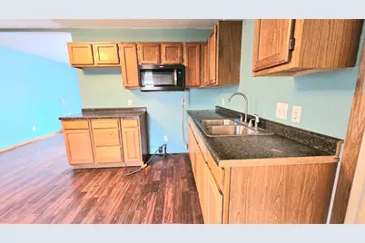 1100 S Lincoln Avenue, Dixon, IL 61021 - Photo 12