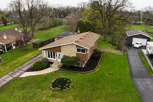 1N605 Park Blvd, Glen Ellyn, IL 60137 - Photo 4