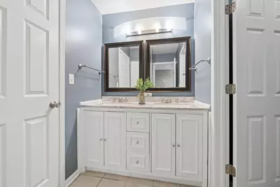 304 Grand Ridge Road #304, Saint Charles, IL 60175 - Photo 16