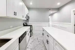 4318 W Cullerton St, Chicago, IL 60623 - Photo 8
