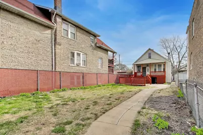 1649 N Latrobe Avenue, Chicago, IL 60639 - Photo 2