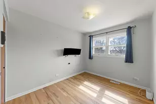 2308 Crabtree Ave, Woodridge, IL 60517 - Photo 12