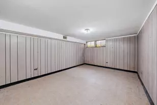 1140 E 81st St, Chicago, IL 60619 - Photo 30