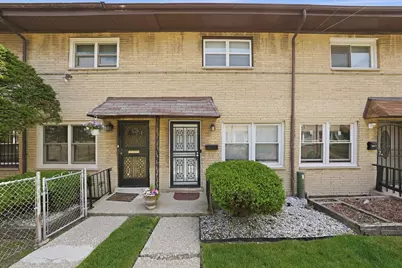1140 E 81st Street #F, Chicago, IL 60619 - Photo 1