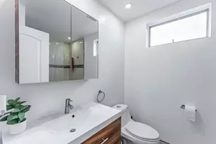 2130 N 75th Ct, Elmwood Park, IL 60707 - Photo 14