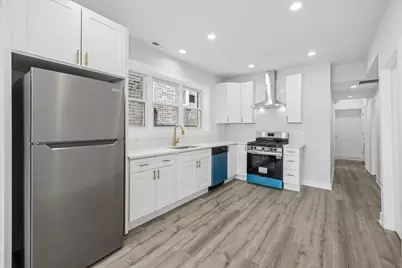 4044 W Kamerling Avenue #2, Chicago, IL 60651 - Photo 4