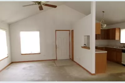 1785 Willow Circle Drive #1785, Crest Hill, IL 60403 - Photo 2