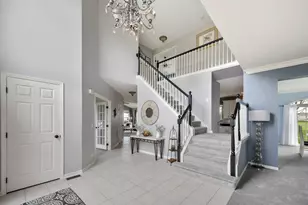 430 Clover Dr, Algonquin, IL 60102 - Photo 4