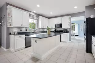 430 Clover Dr, Algonquin, IL 60102 - Photo 10