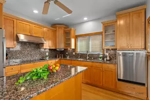 2720 N Beulah Ave, River Grove, IL 60171 - Photo 10