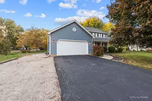 1045 Linda Ln, Lake Holiday, IL 60548 - Photo 54