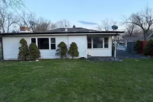 3036 Sussex Ave, Markham, IL 60428 - Photo 2