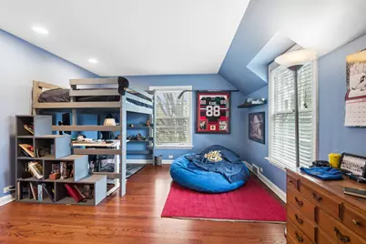 9515 Hamlin Avenue, Evanston, IL 60203 - Photo 30