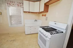 1615 S 58th Ct, Cicero, IL 60804 - Photo 12
