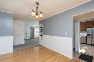 1316 N Ash St, Waukegan, IL 60085 - Photo 10