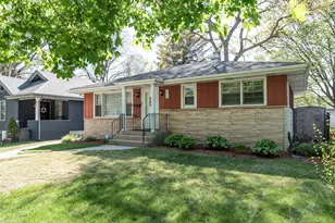 1316 N Ash St, Waukegan, IL 60085 - Photo 2