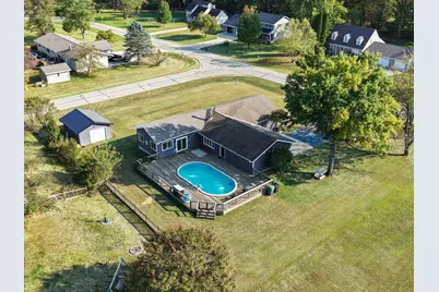 750 Forest Park Drive, Dixon, IL 61021 - Photo 28