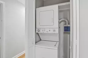 5500 Hillcrest Ln, Lisle, IL 60532 - Photo 8