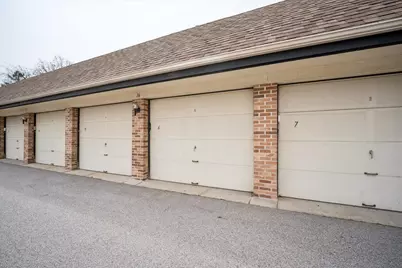 1117 S Old Wilke Road #402, Arlington Heights, IL 60005 - Photo 14