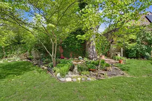 1104 W Green St, Champaign, IL 61821 - Photo 34