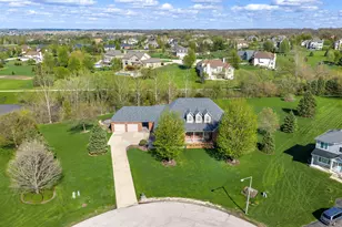 7689 Cole Ct, Yorkville, IL 60560 - Photo 1