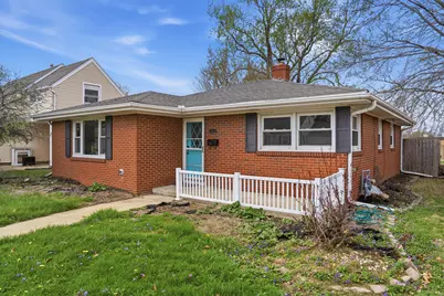 808 W 15th Street, Sterling, IL 61081 - Photo 2