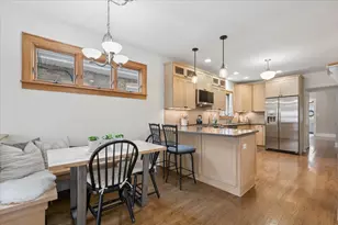 811 Clarence Ave, Oak Park, IL 60304 - Photo 12