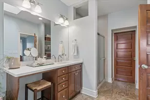 811 Clarence Ave, Oak Park, IL 60304 - Photo 22