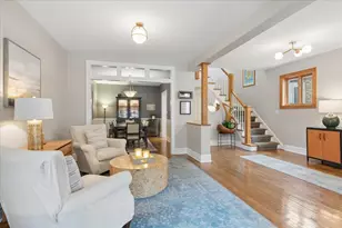 811 Clarence Ave, Oak Park, IL 60304 - Photo 4