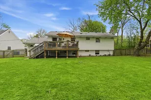 836 Longmeadow Dr, Geneva, IL 60134 - Photo 26
