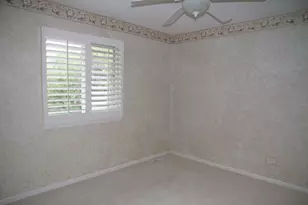 2723 Whitehall Ln, Naperville, IL 60564 - Photo 12