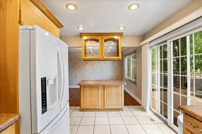 1151 W Bryn Mawr Avenue, Roselle, IL 60172 - Photo 12