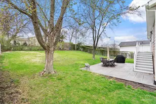8932 S 85th Ct, Hickory Hills, IL 60457 - Photo 36