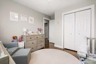 8932 S 85th Ct, Hickory Hills, IL 60457 - Photo 20