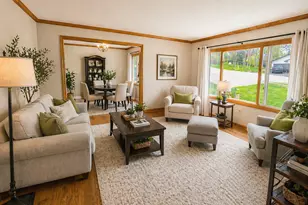 4516 Hillside Ct, Crystal Lake, IL 60012 - Photo 4
