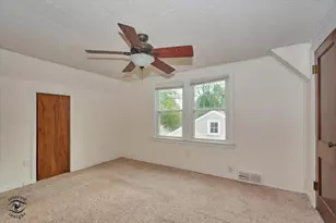 617 DeKalb Ave, Sycamore, IL 60178 - Photo 14