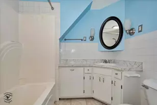 617 DeKalb Ave, Sycamore, IL 60178 - Photo 16