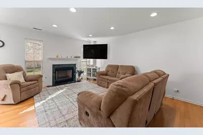 2713 Whitlock Drive, Darien, IL 60561 - Photo 4