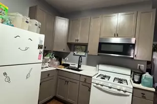 5018 W Concord Pl, Chicago, IL 60639 - Photo 2