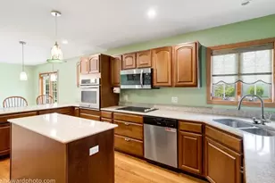 12524 S 71st Ct, Palos Heights, IL 60463 - Photo 6