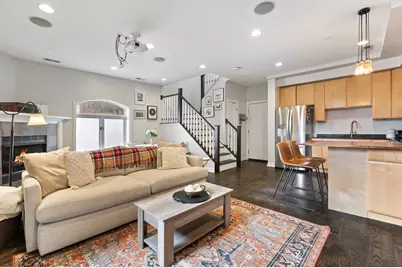 417 N Noble Street #5, Chicago, IL 60642 - Photo 2