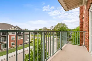 245 W Johnson St, Palatine, IL 60067 - Photo 26