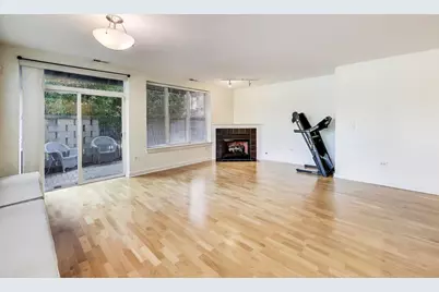 2235 W Maypole Avenue #101, Chicago, IL 60612 - Photo 4