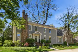 1300 Somerset Ave, Deerfield, IL 60015 - Photo 2