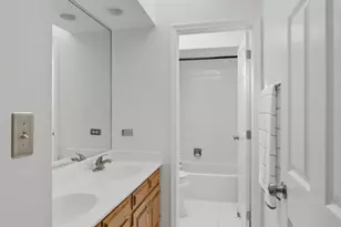 1300 Somerset Ave, Deerfield, IL 60015 - Photo 26
