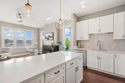 2243 N Lister Avenue #402, Chicago, IL 60614 - Photo 8