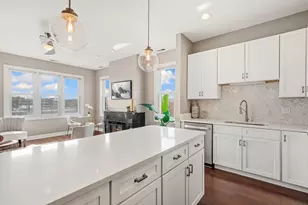 2243 N Lister Ave, Chicago, IL 60614 - Photo 8